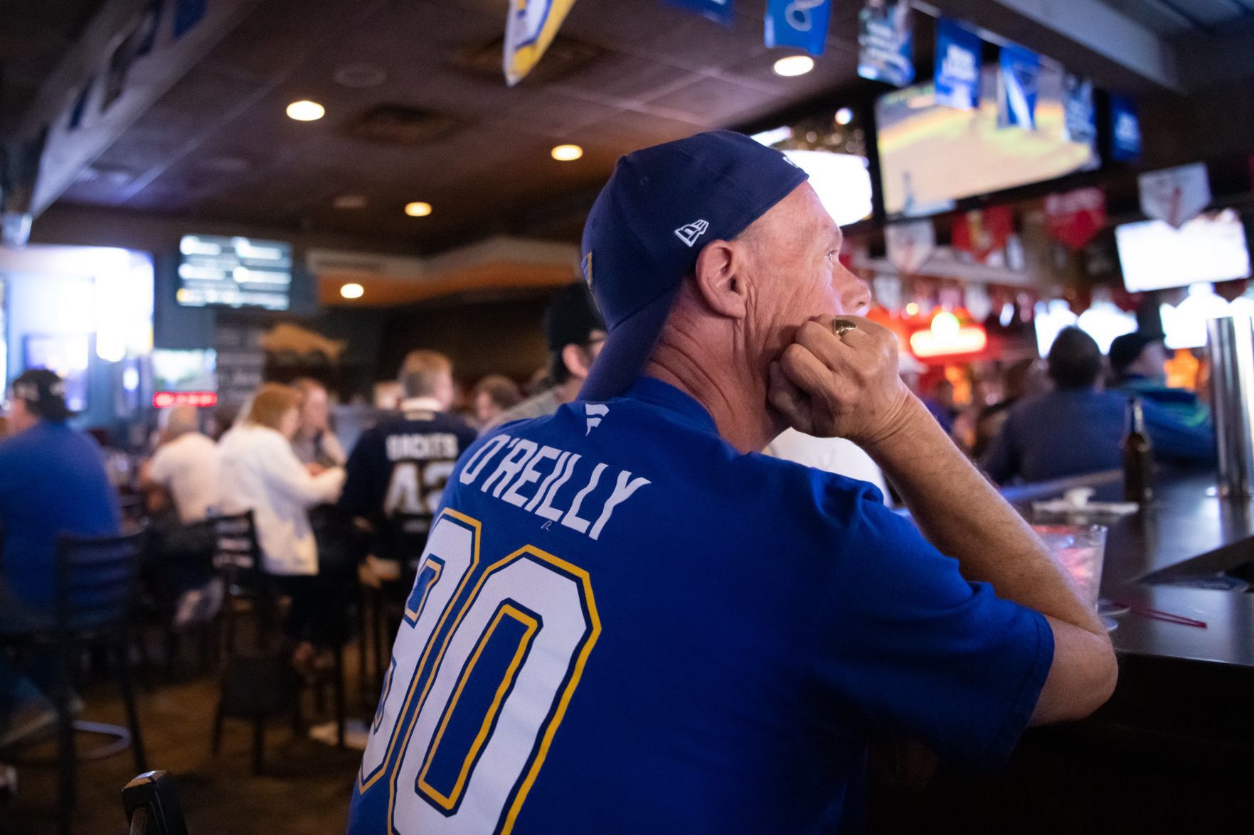 Blues fans watch Game 5 of Western Conference Finals at Syberg's on Dorsett